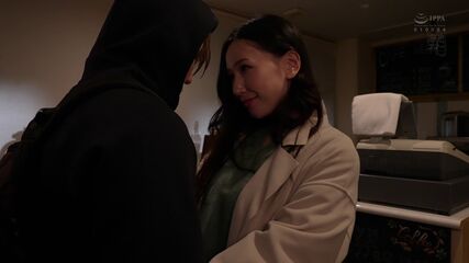 Married MILF's Midnight Sex Train